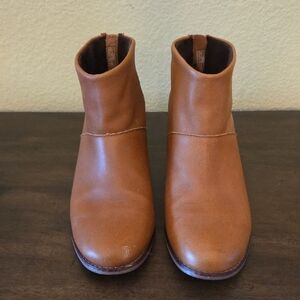 Toms Brown Leather Boots